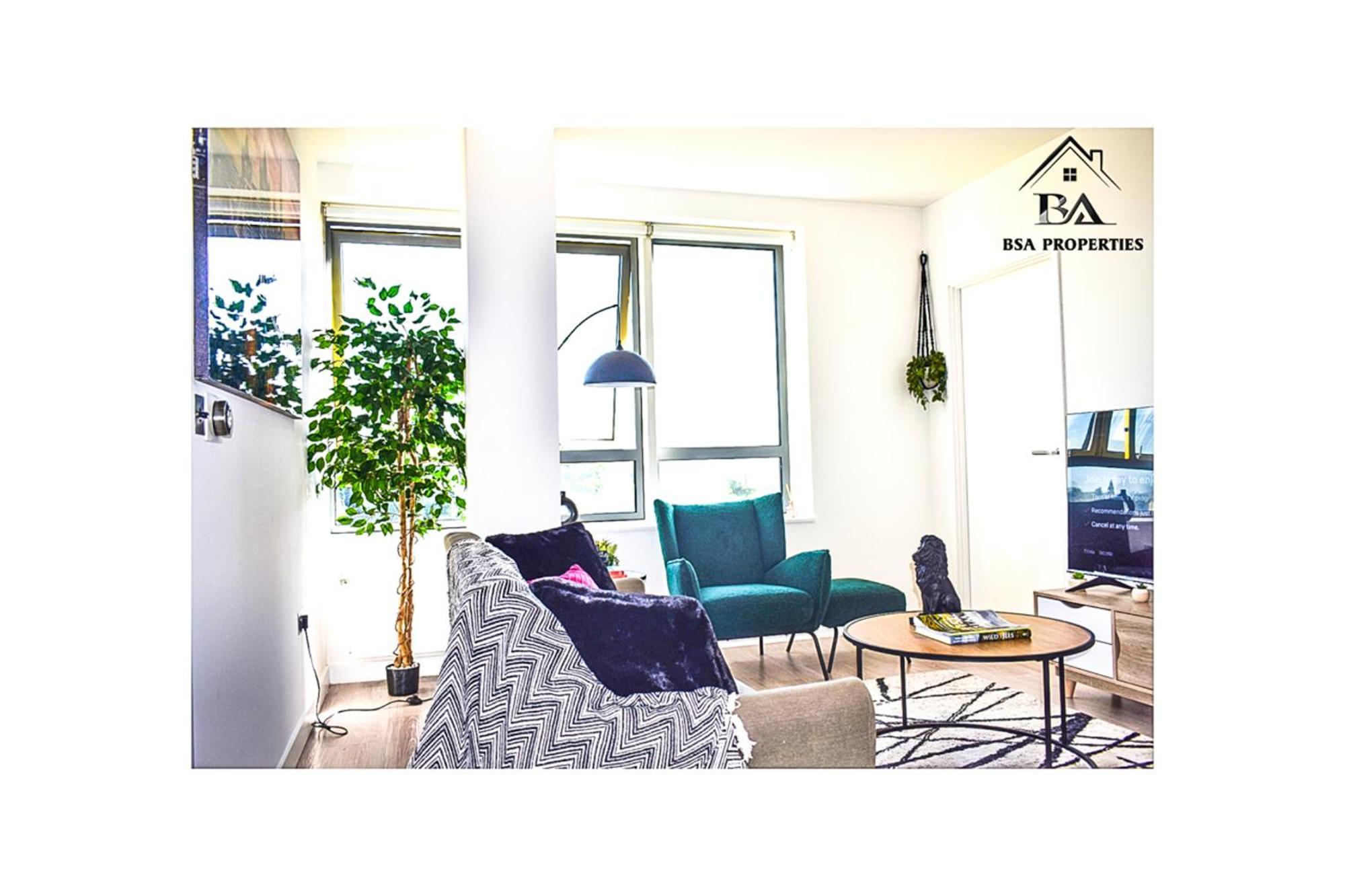 City Centre Apartment Close To Ascot & Legoland Sleep Upto 4 Guests - Parking On Request! Bracknell Exterior foto